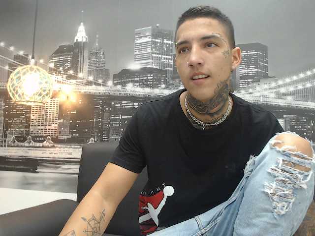 Capturi de ecran de difuzare CrisFtm