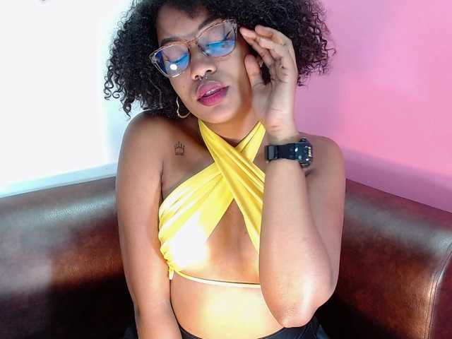 Capturi de ecran de difuzare CrisSummer