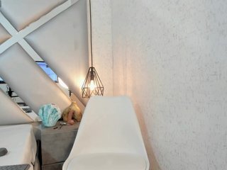 Chat video erotic CRISTALEVANS-VC