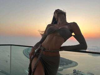 Chat video erotic Cum4Lydia