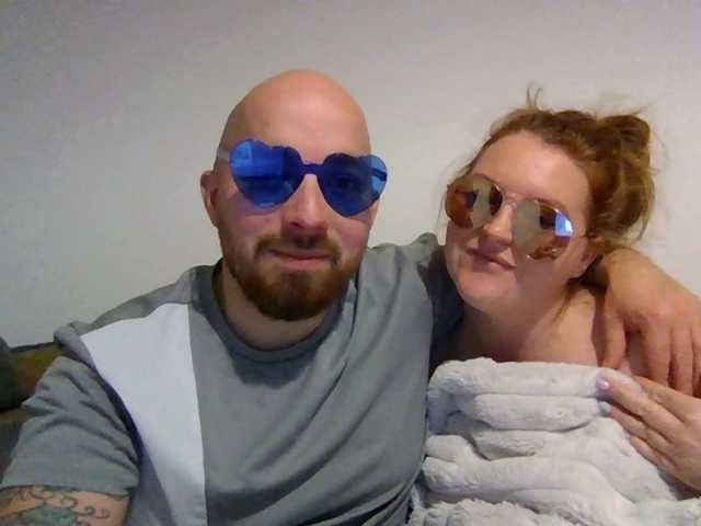 Fotografie a profilului CuriousCouple91