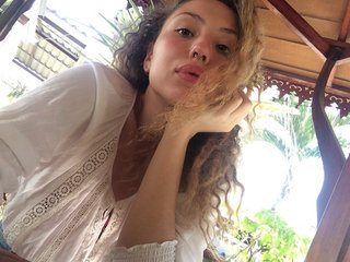 Chat video erotic Curly-Kissy