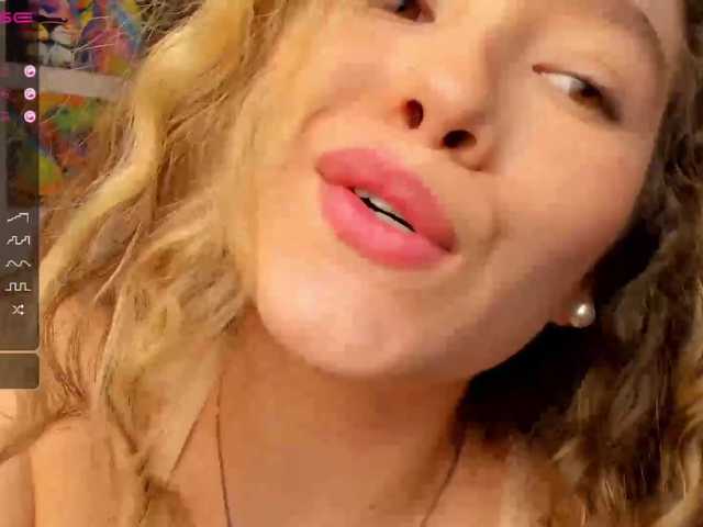 Capturi de ecran de difuzare curlygirl1