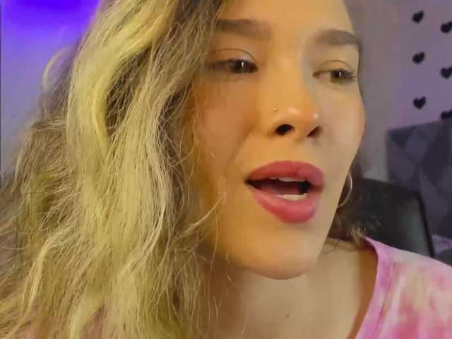 Capturi de ecran de difuzare curlygirl1