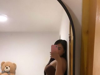 Chat video erotic Curvy-Cutie