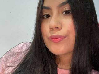 Chat video erotic curvybuffgirl