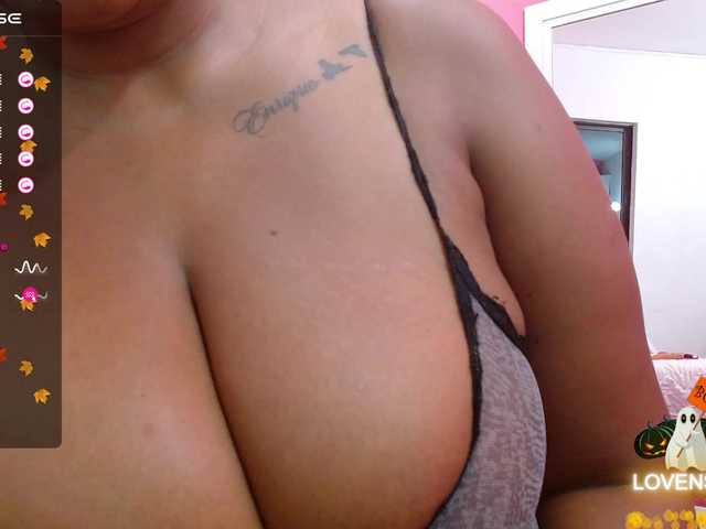 Capturi de ecran de difuzare curvymommyy