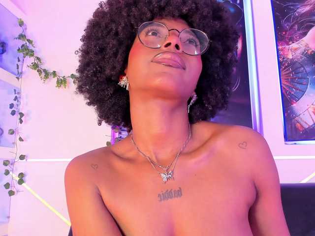 Fotografii CuteTiana Squirt Show At Goal @total - @sofar Spin the wheel to have a surprise Spin the wheel to play with my ASSBOOBS ✨