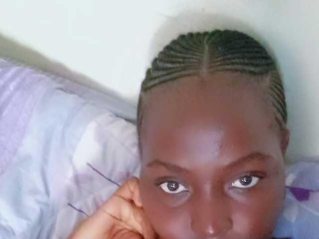 Fotografie a profilului Cutey-rinah