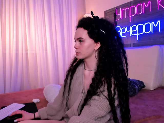 Capturi de ecran de difuzare CutieKira