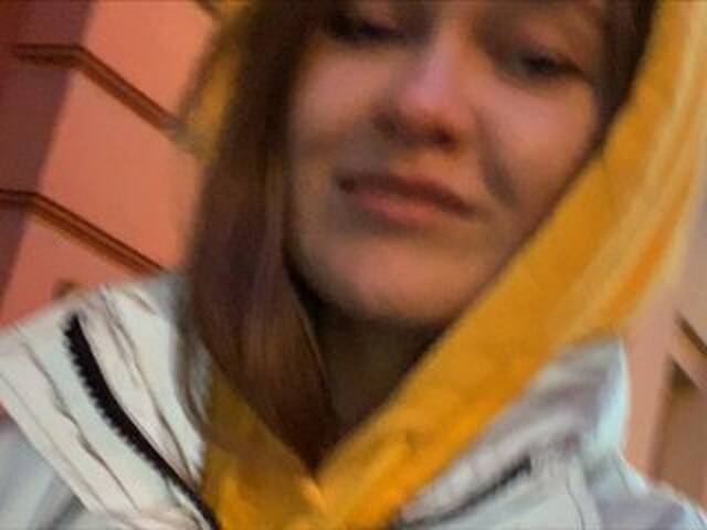 Capturi de ecran de difuzare Eliness