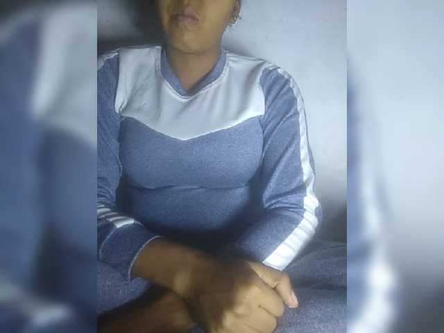 Capturi de ecran de difuzare Cynthiawalker