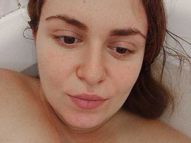 Capturi de ecran de difuzare daddyissues1