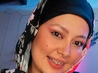 Chat video erotic DanaAlabi