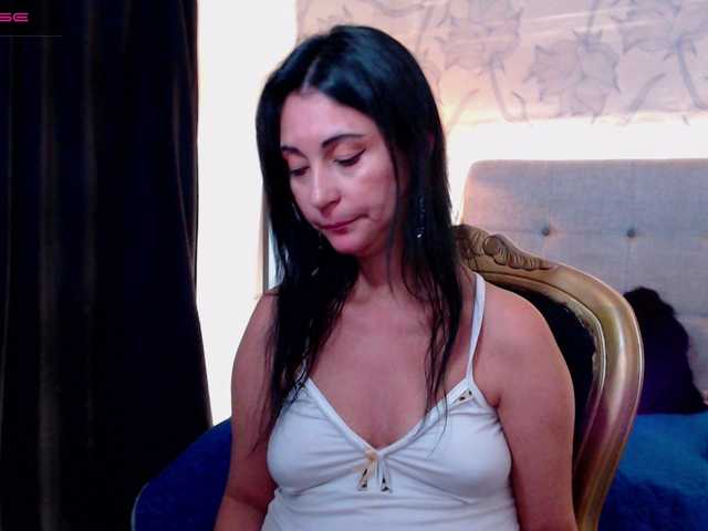 Capturi de ecran de difuzare danielahotsex