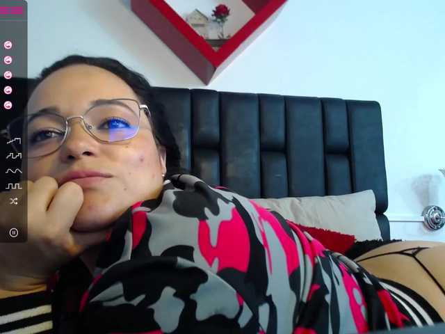 Capturi de ecran de difuzare DanielaPaez