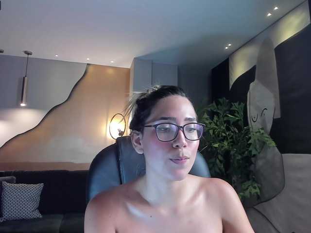 Capturi de ecran de difuzare DANIELARIVERA