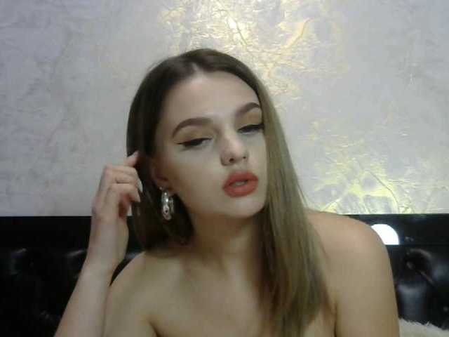 Capturi de ecran de difuzare Sonya5555