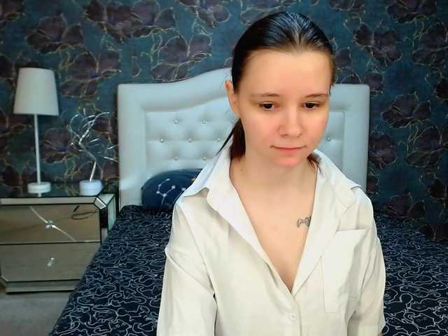 Capturi de ecran de difuzare Dark-Shine