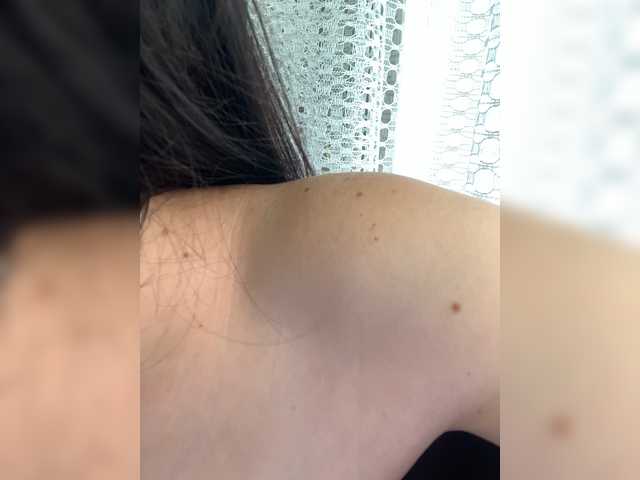 Capturi de ecran de difuzare AimeeWhite