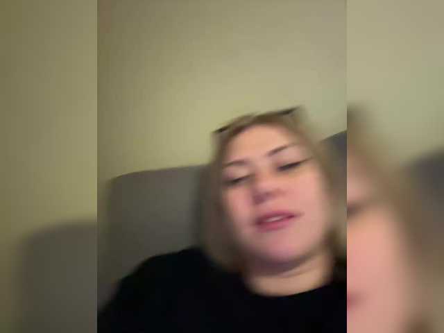 Capturi de ecran de difuzare -Domina_live-