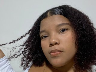 Chat video erotic DayanRoux