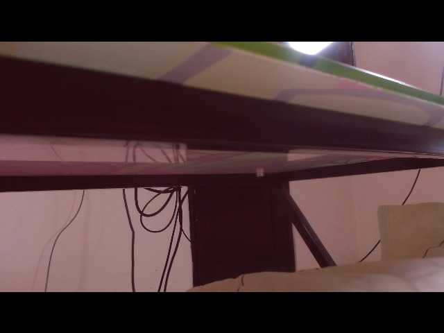Capturi de ecran de difuzare DayanSquirtx