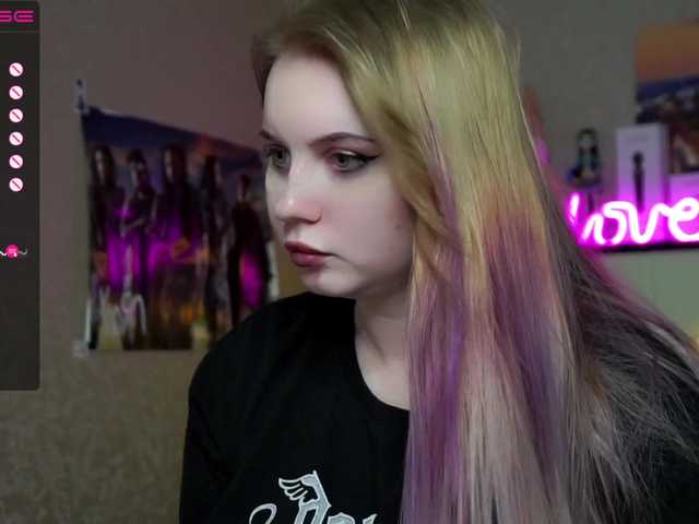 Capturi de ecran de difuzare dead-moon