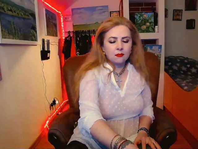 Fotografii Delicecatmyau interactive toy start vibro with 2 tok, naked in group chat and privat,watch cams is 60 tok , favorite vibes level 44, 111,222