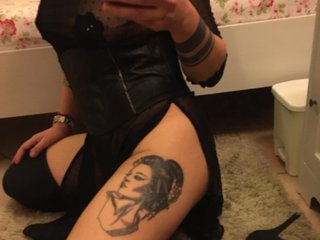 Chat video erotic DesireeGold