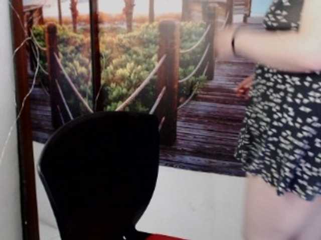 Capturi de ecran de difuzare DevilryKatty