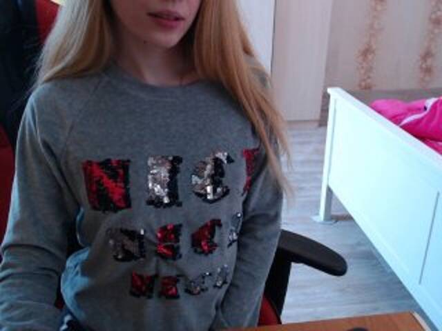 Capturi de ecran de difuzare Love_vikki