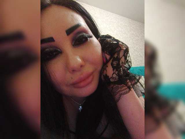 Capturi de ecran de difuzare DiamondKey