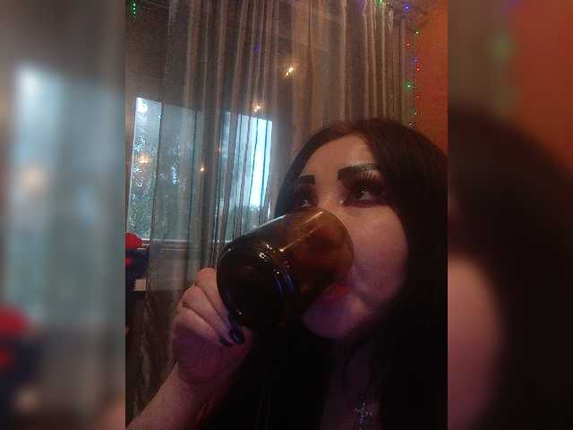 Capturi de ecran de difuzare DiamondKey