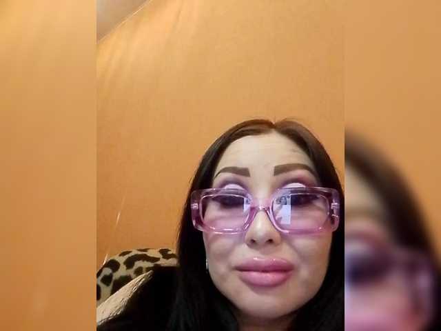 Capturi de ecran de difuzare DiamondKey