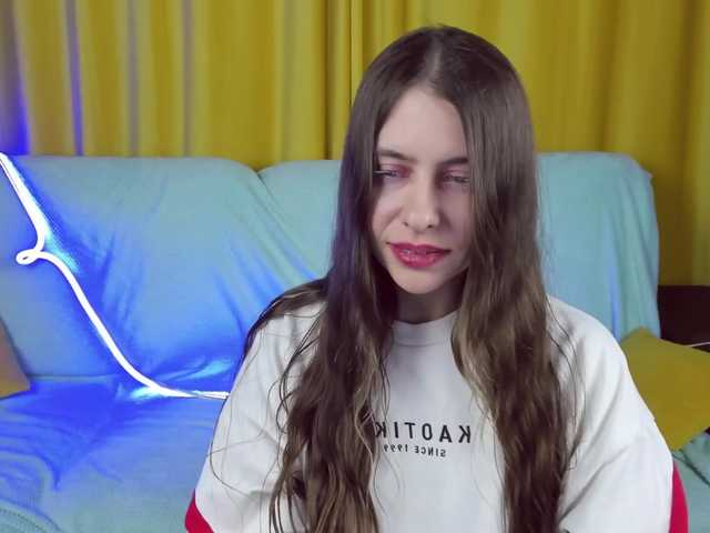 Capturi de ecran de difuzare Diana-D