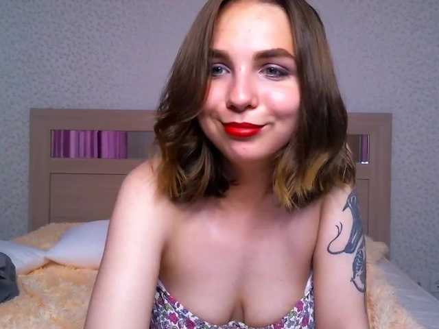 Capturi de ecran de difuzare Dianahay