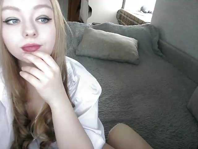 Capturi de ecran de difuzare Jaanne