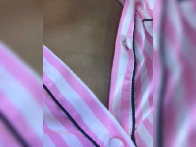 Capturi de ecran de difuzare DikiyPanther