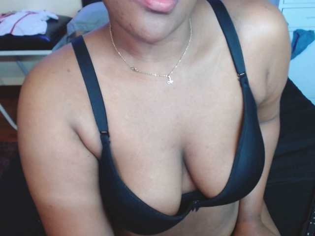 Fotografii DiosaEbano Wellcome to my room #Ebony #Latina #BBW