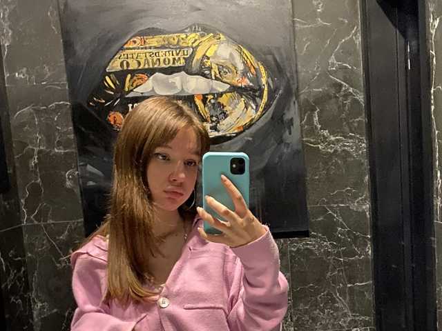 Fotografie a profilului dirtymolly