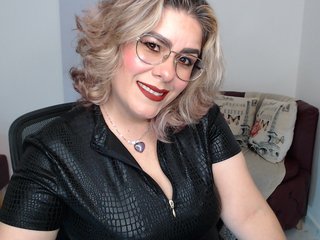 Chat video erotic Diva-Hot82