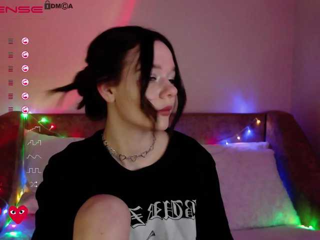 Capturi de ecran de difuzare HOLLY_BIBLE