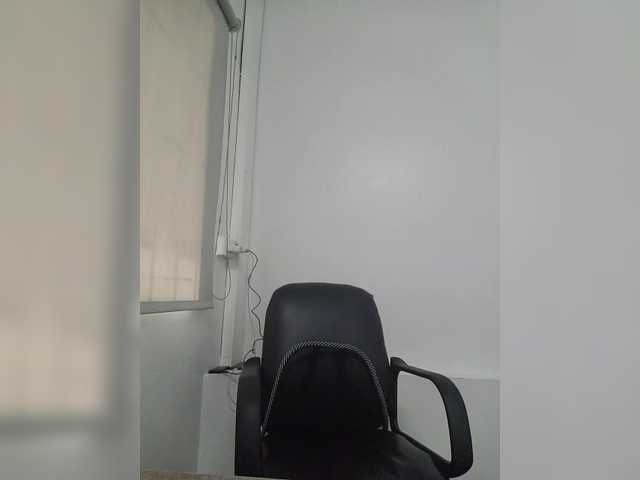 Capturi de ecran de difuzare Doctora-Danna