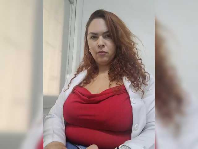 Capturi de ecran de difuzare Doctora-Danna