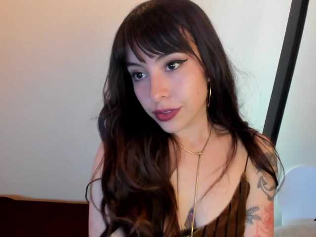 Fotografii Dollseye :hi Feeling lucky? play with me, roll the dice for 15 tokens