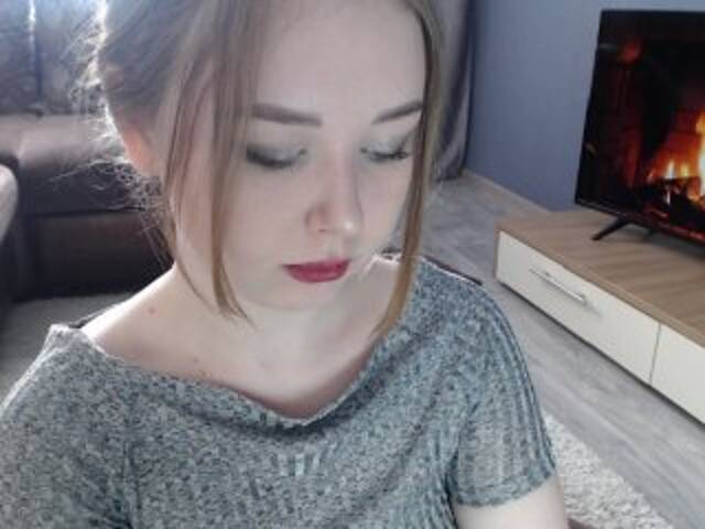 Capturi de ecran de difuzare -KItIn-