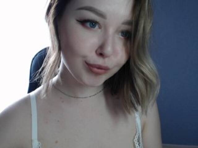 Capturi de ecran de difuzare -KItIn-