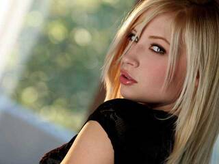 Chat video erotic dunashaa