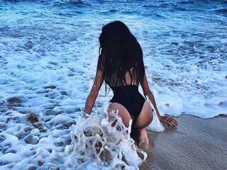 Chat video erotic EarlyEngel